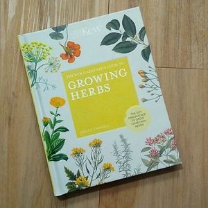 2/$30 - 🌱The Kew Gardener's Guide to Growing Herbs by Holly Farrell 🌱